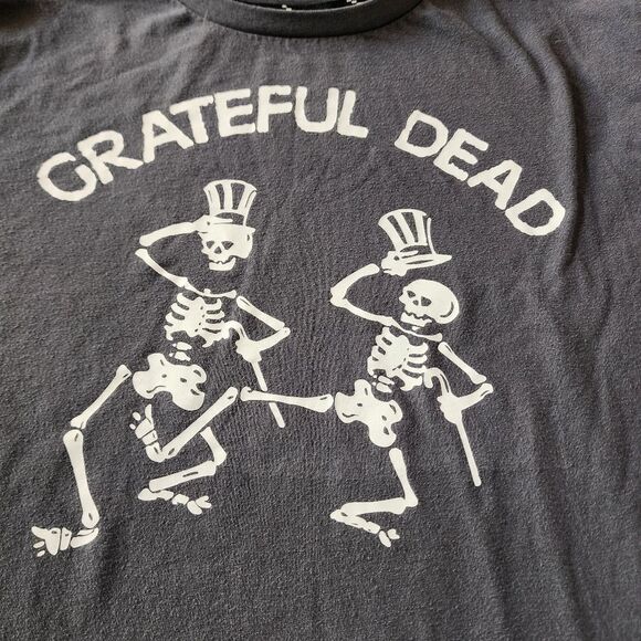Grateful Dead Dancing Skeletons Gray Tshirt With Graphics Kids Size Large - Picture 2 of 5